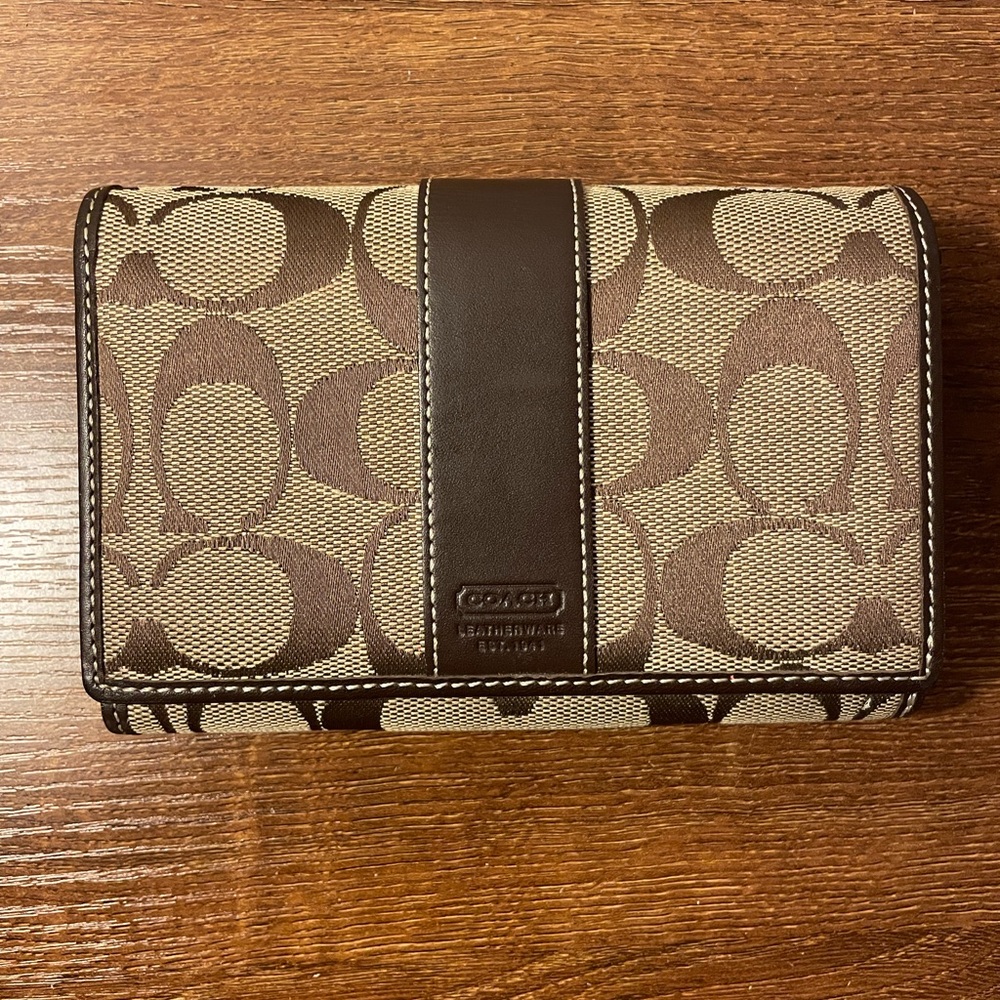 Coach Tan and Brown Signature Wallet